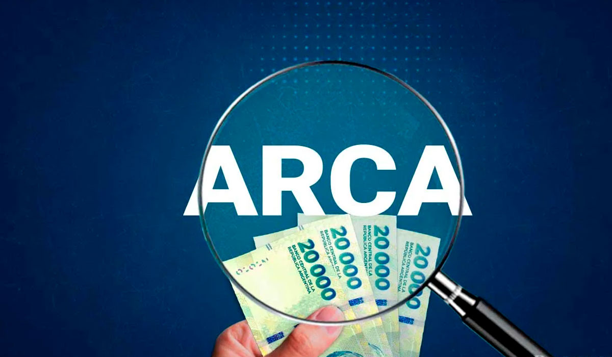 La recaudación de impuestos cayó cerca de 3,5% real en octubre y alcanzó los $16,1 billones