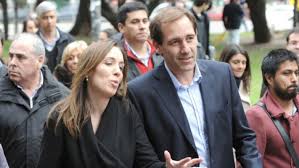 Vidal y Garro realizaron una recorrida de campaña por la ciudad