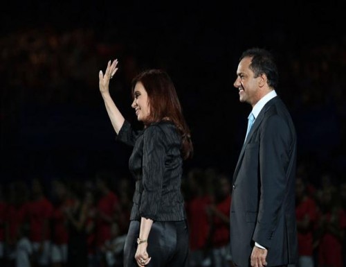 Encuesta de la UNLP da ganadores a CFK y a Scioli