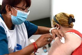 La campaña de vacunación antigripal de PAMI se extiende a CAPS de La Plata y la región