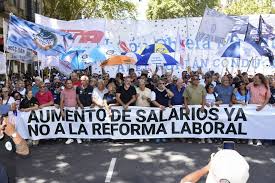 Reforma laboral: Cordero ratificó en el Senado que la ley se va a aplicar para las nuevas contrataciones